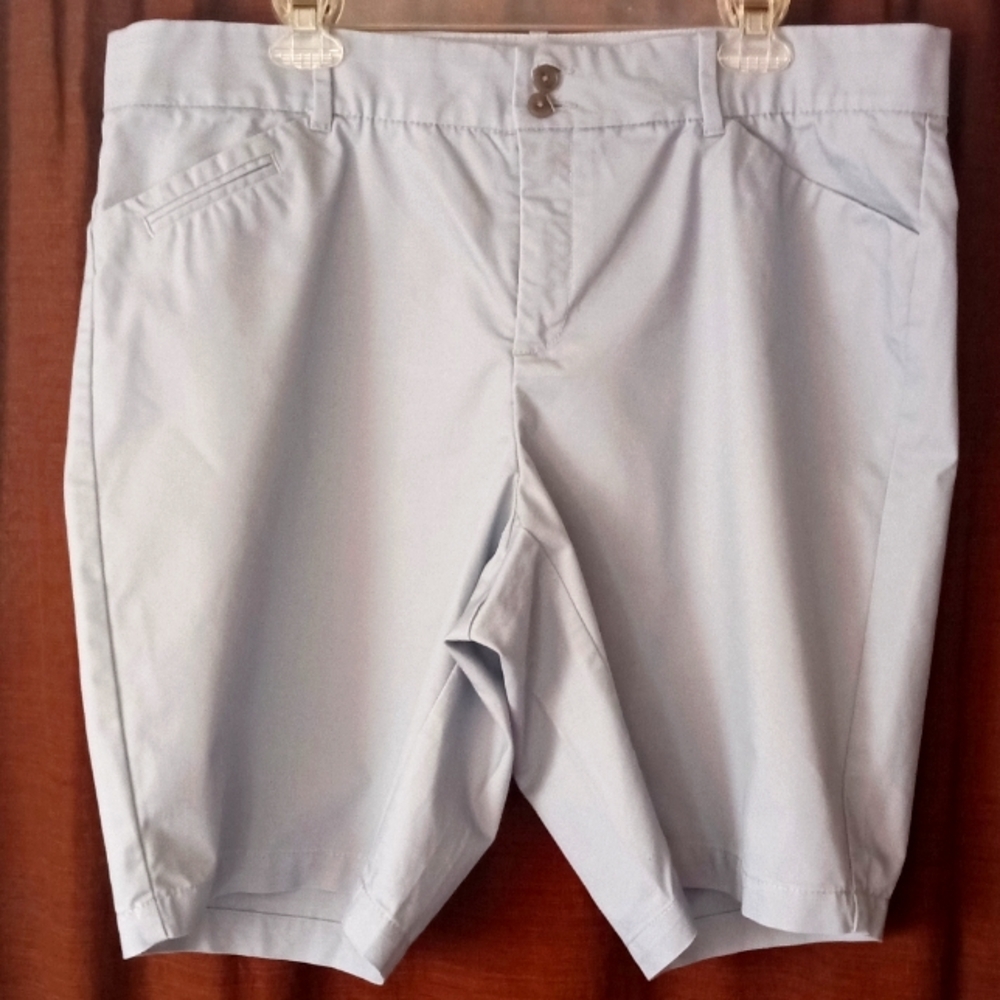 DOCKERS